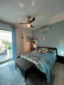 Apartment in a residence - Image 3