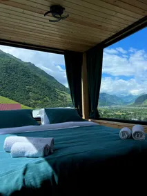 Kazbegi Inn Cottage 1 - Image 2