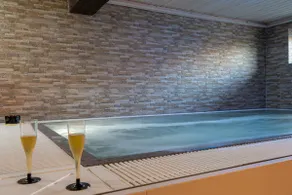 Mountain Escape house with indoor pool - Image 5