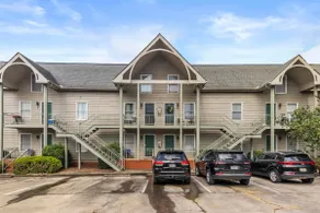 2BR+Loft Condo Steps from Auburn & Toomer’s - Image 2