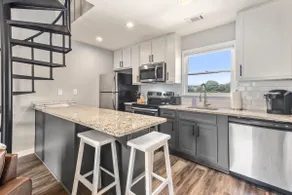 2BR+Loft Condo Steps from Auburn & Toomer’s - Image 5