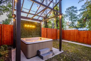 Hot Tub, Firepit, 5 min to DT, Game Room, Parking - Image 2