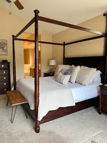 Comfy home overlooking the 7th. - Image 3