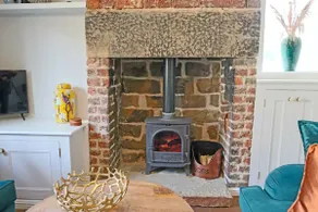 Beautiful Character Cottage - Image 4