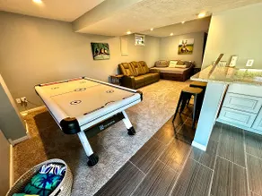 Sleeps 12 | Hot Tub | Air Hockey | 3.5 Baths - Image 4