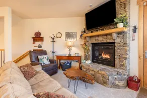 Mysiga Southwind Seven Springs Home, Ski-In / Ski-Out! - Image 4