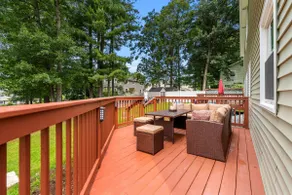 Spacious Townhome* Deck, Yard, Great location! - Image 4