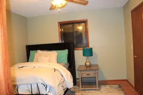 Rosie’s Cabin - Image 4