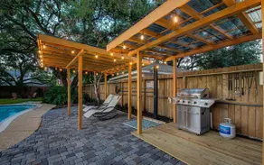 Luxury Oasis | Pool, Arcade, BBQ & Sleeps 12 - Image 2