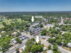 Walk to Schlitterbahn with Firepit - Image 4