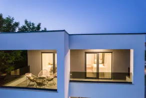 Villa Nelly with heated pool - Image 3