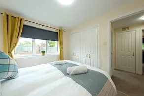 Pure Apartments Commuter- Dunfermline South - Image 2