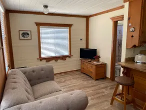 The Milkhouse Cottage - Image 5