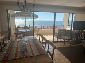 Bright sea view apartment for 11 - Image 4