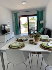 New apartment on the beach and air conditioning - Image 2
