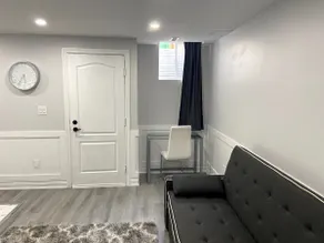 Cozy newly renovated one bedroom apt - Image 4