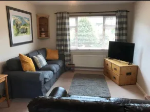 3 Bed family home Pitlochry with garden - Image 2