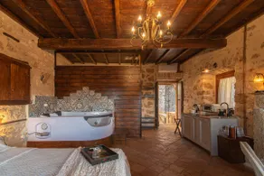 Arpinum Divinum luxury loft - Image 3