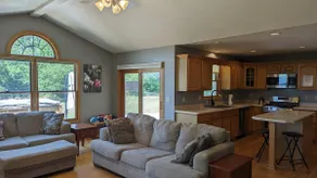 Golf, Hiking, 3br spacious home near Alpine Valley - Image 5