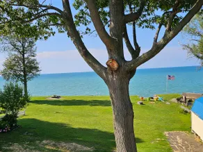 SeaSide Lake-Front Cottage - Image 3
