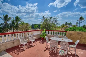 Apt w/ Terrace and Views - Image 2