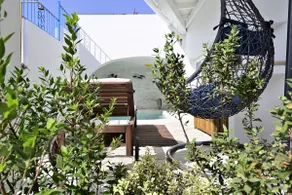 Villa with private pool near the beach - Image 2