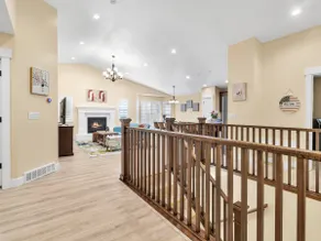 Stylish Spacious Home in Heart of SLC - Image 3
