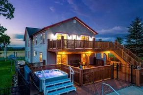 9BR Family Retreat w/Pool, Hot tub, Sauna, Pond - Image 5