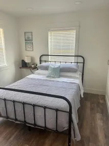 Old Town Bungalow - Image 3