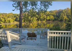 Riverfront Home• Shenandoah River•Fishing•Canoe - Image 2