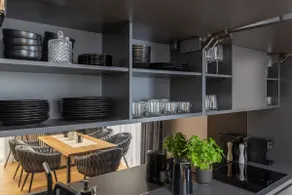 Luxurious penthouse with parking - Image 5