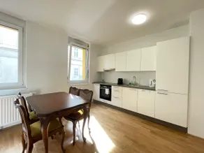 Central flat near subway (U3) & Mariahilfer - Image 3