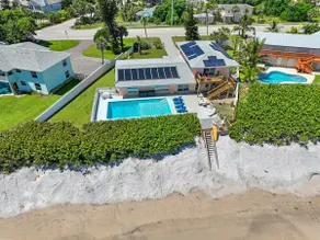 Oceanfront/Beachfront home with heated pool - Image 3