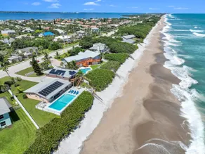 Oceanfront/Beachfront home with heated pool - Image 4