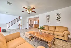 Villa in der Arrowhead Pocono Resort-Gemeinschaft, zu Fuß zum See. - Image 2