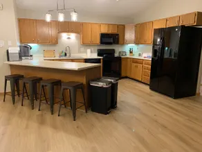 Escanaba Luxury Penthouse - Downtown - Image 3