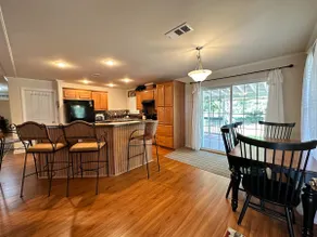 Guest House in Stoneham - Image 4