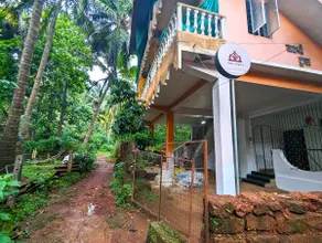 Sunshine in Palolem, Canacona By Yara Yara's - Image 4