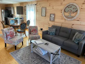 Tranquil Mountain Retreat - Image 3