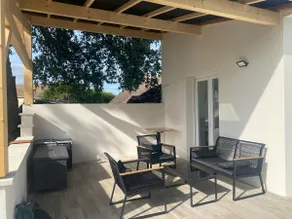 studio/pool in southern Burgundy - Image 2