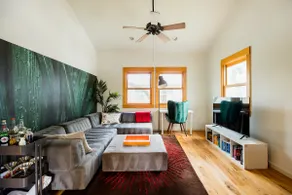 Secluded & central Hyde Park casita | Porch | WiFi - Image 2