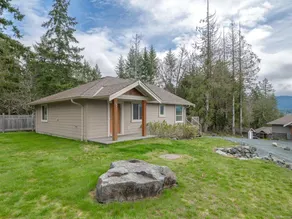 The Spot on Sproat Lake - Image 3