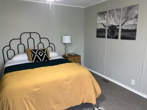 The Rock ”Inn” Roll 3/2 Mobile home w/xtra parking - Image 3