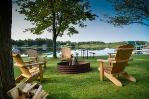 Family Vacation Lakeside Retreat with Bunkroom - Image 5