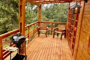 Private estate with a view - Image 2
