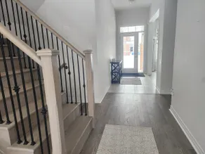 Spacious 4 BDRM Home on Ravine Lot - Image 4