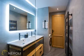 The Neroli Elegant and spacious ideally located - Image 4