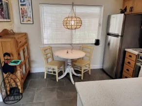 Green Valley Getaway - Image 3
