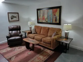 Green Valley Getaway - Image 4