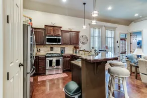 Hidden luxurious 2BR treasure in South Lafayette - Image 4